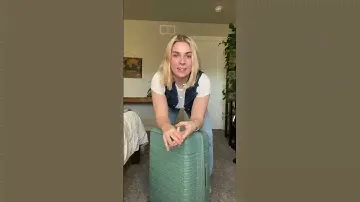 The easy-peasy-lemon-squeezy method of getting your carry-on in the overhead bin